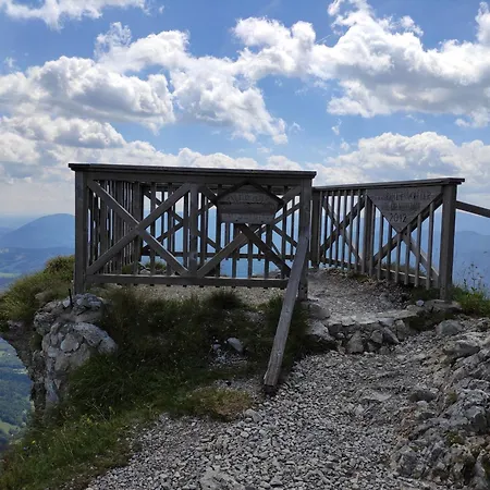 Sonnenhain * Sollenau