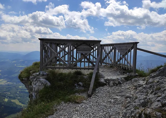 Sonnenhain * Sollenau