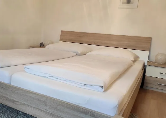 Sonnenhain * Sollenau